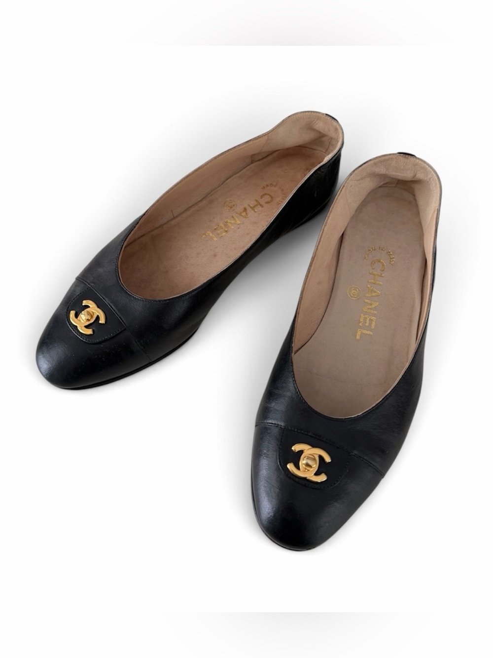 CHANEL Rare 24K CC Lock Black Leather Ballet Flats / EU 36